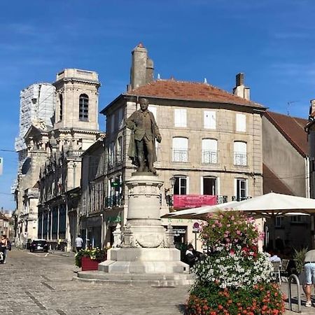 Villa Ines Langres Luaran gambar