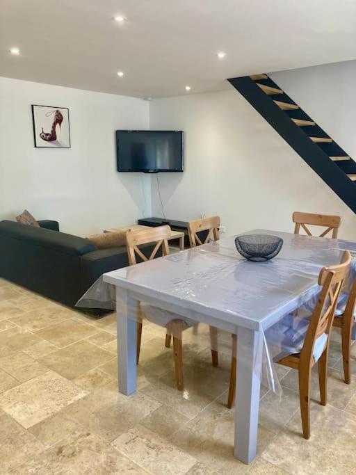 Villa Ines Langres Luaran gambar